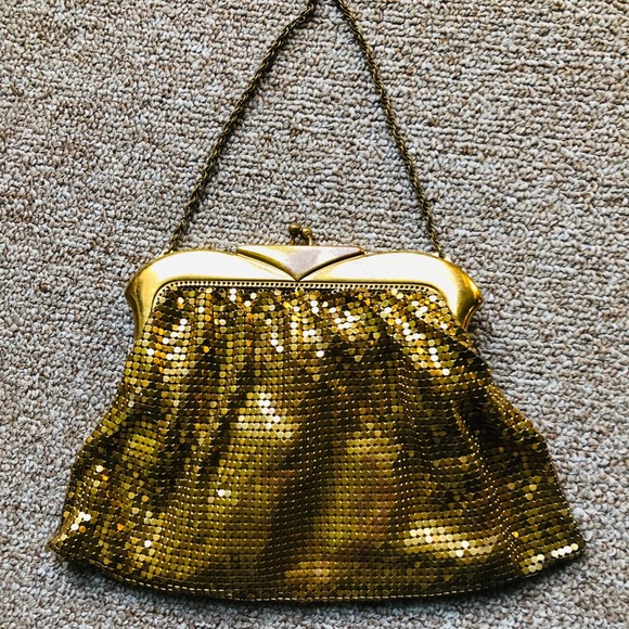 Whiting & Davis Handbags - WHITING & DAVIS PURSE